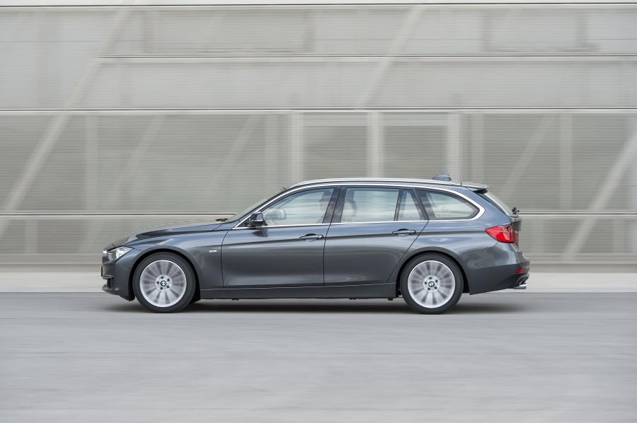  BMW 328i Touring Luxury 2012 года  (фото 115 из 200)